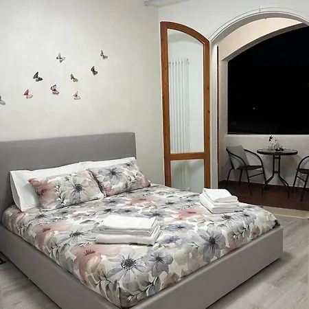 Garden Πεσκιέρα ντελ Γκάρντα